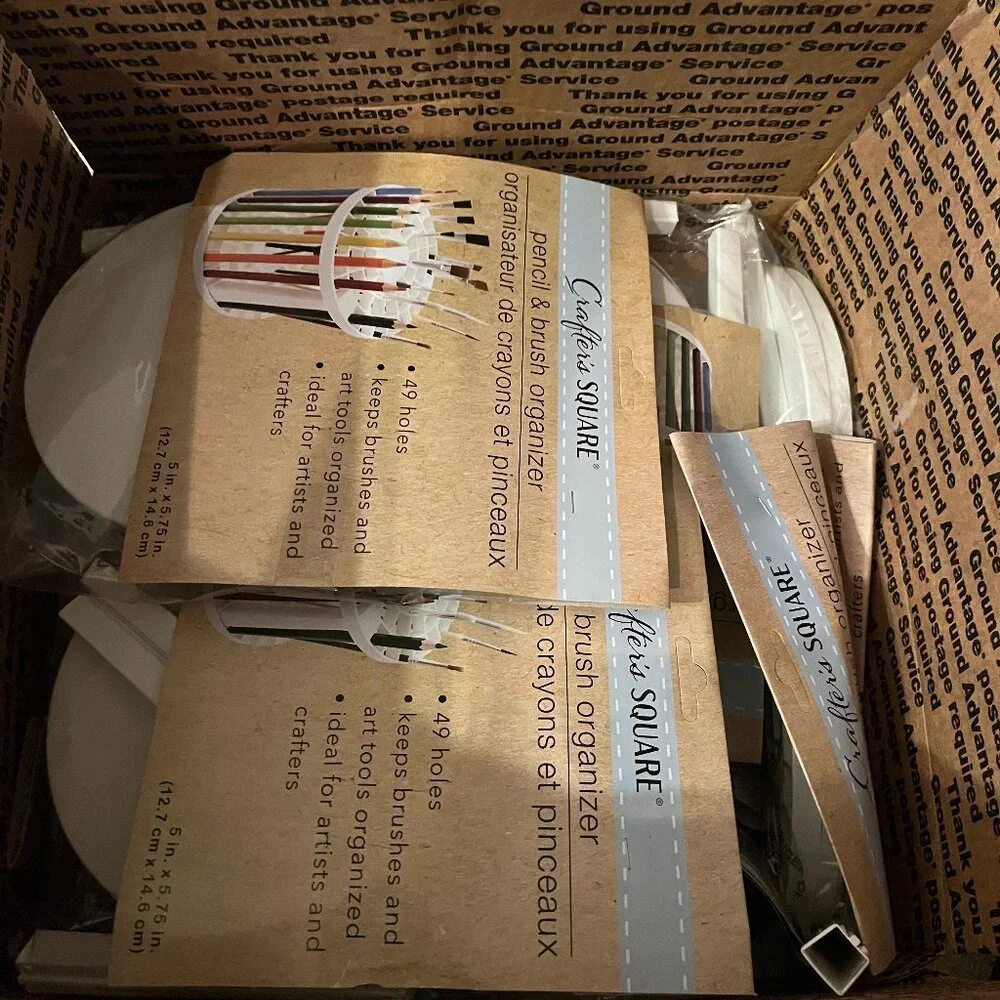 Makeup‎ Brush Holder (Lot of 20!) Each Holds 40 Brushes! (NEW)